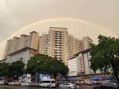 大岭山《松湖玖悦府》好消息！8200起体育公园旁地铁口零距离物业