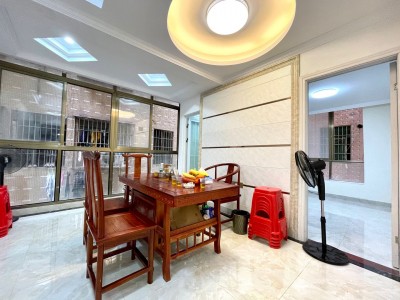 大浪新围《时尚公馆二期》停车方便《时尚公馆二期》 管道燃气 户户大阳台