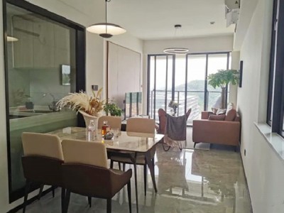 东莞凤岗雁田《天鹅湖畔花园》 绝佳地段 三面临深 有山有湖天然氧吧 南北通透 双城配套 尽享繁华