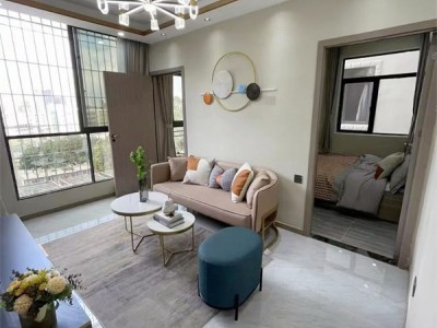 龙华天虹商场【龍城公园】独栋电梯房、精装两房首付30万，可分期10年