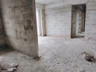 东莞松湖筠峰在哪里？能买吗？大岭山2栋统建房(松湖筠峰)均价3980元/m²，自带停车场