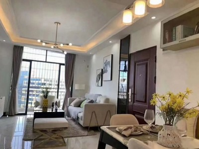 龙华4栋围合小区《龙华幸福里》均价11000/平米起送豪华装修，带停车场 通然气，可落户