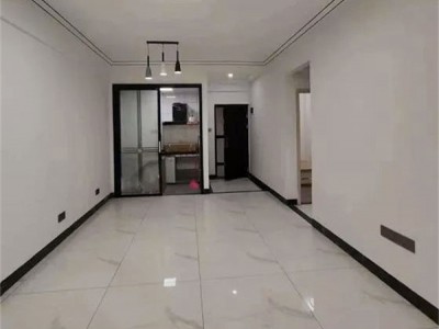 东莞厚街《凯伦大厦》首付8万买套房 现房交付 即买即装修，带停车场 通燃气