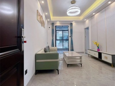 坂田和磡村【五和家园二期】五和地铁口150米，可落户读公立学校 总价43万起 带精装