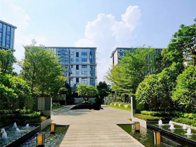 龙华观澜9栋大型花园小区《印象天地》大红本 通燃气 双层地下停车场，现楼即刻入住 可选精装/毛坯