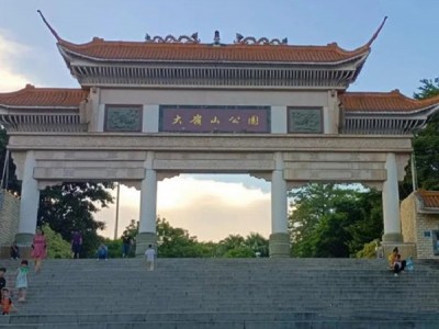 东莞松湖名居在哪里？能买吗？大岭山两栋社区(松湖名居)南北通透，均价4500平