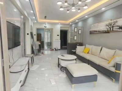 东莞大岭山向东《丽景美居》​大岭山双地铁口500米，均价3680元/平米，可分期5年