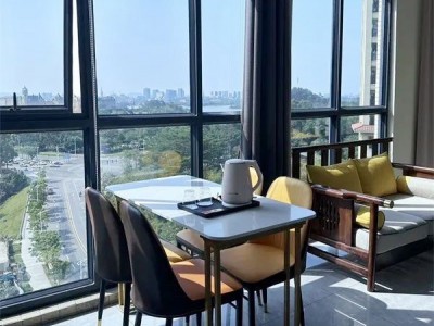 大朗欧洲小镇8号产权性质？2023大朗欧洲小镇8号）规划简介（欧洲小镇8号）均价6000/㎡左右，带装修，可分期5年