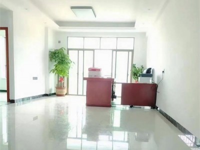 东莞东宝华庭在哪里？能买吗？ (东宝华庭) 三房54.8万/套起，分期5年，自带停车场