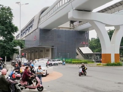 宝安石岩统建楼【尚城华府】地铁口零距离，首付48万起，带装修，可分期5年